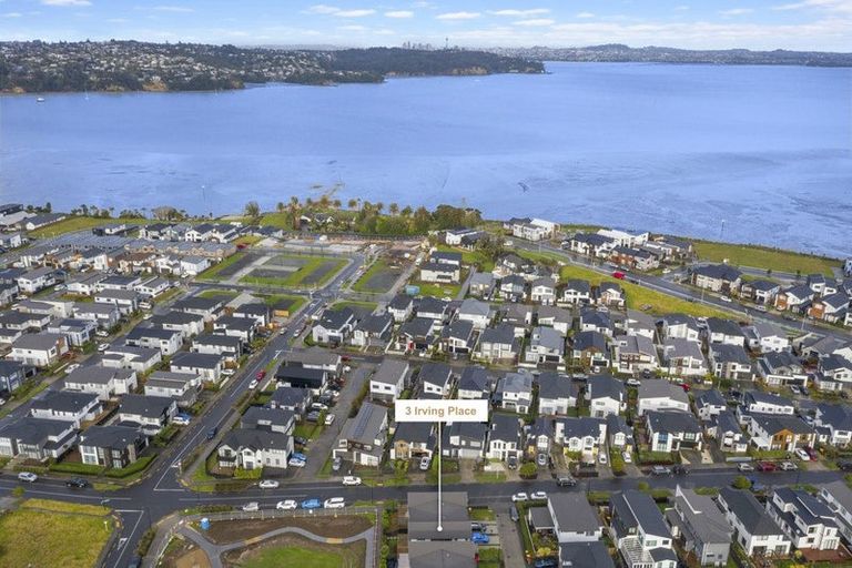 Photo of property in 3 Irving Place, Hobsonville, Auckland, 0616