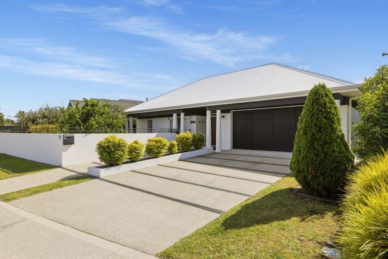 Photo of property in 57 Oriental Parade, Papamoa Beach, Papamoa, 3118