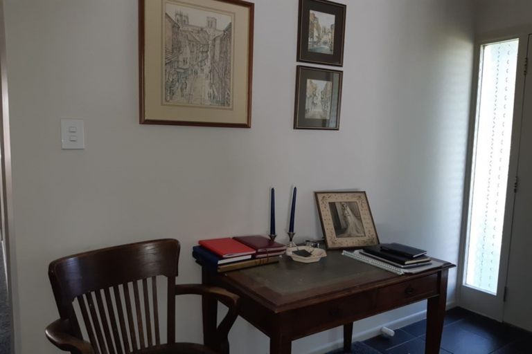 Photo of property in 102 East Street, Greytown, 5712