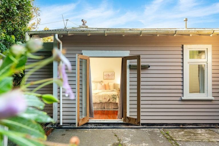 Photo of property in 154 Grafton Road, Roseneath, Wellington, 6011