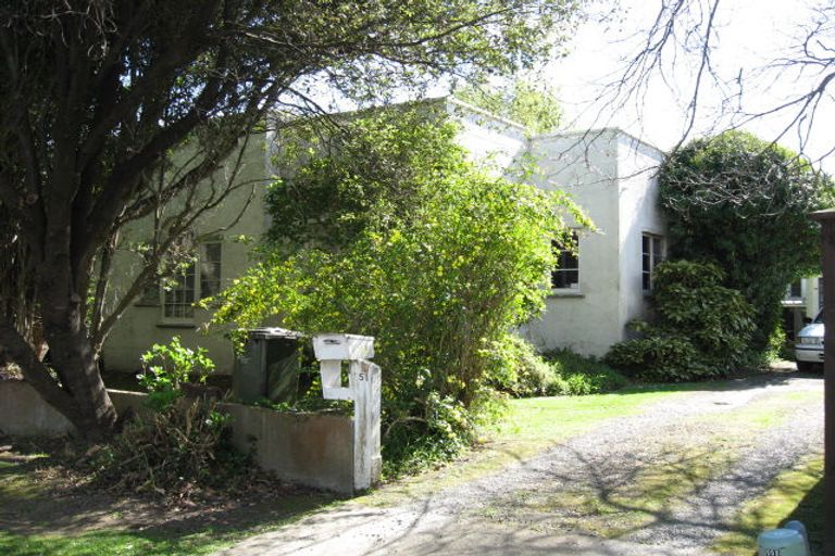 Photo of property in 51 Rossiter Avenue, Waterloo, Lower Hutt, 5011