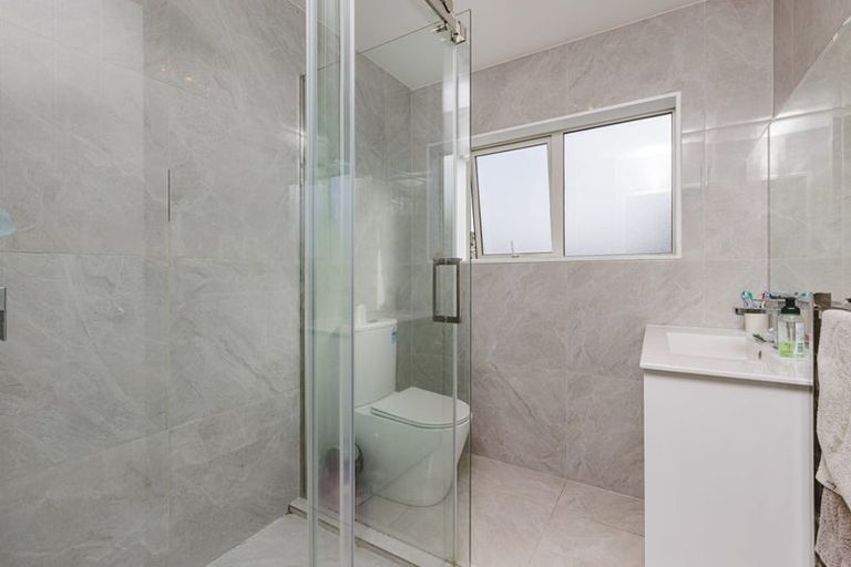 Photo of property in 41c James Street, Mangere East, Auckland, 2024