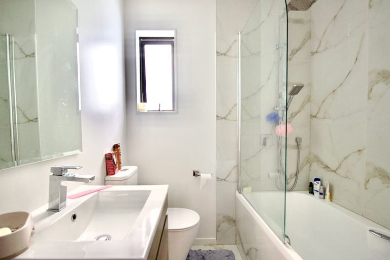 Photo of property in 56 Cosgrave Road, Papakura, 2110