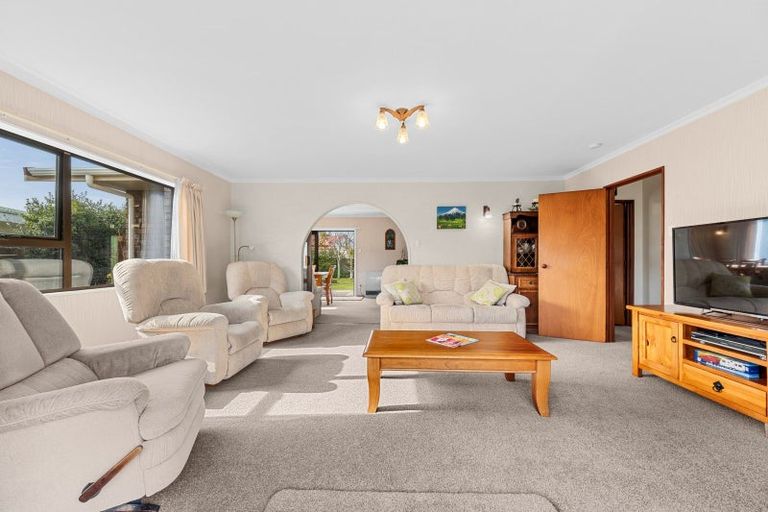 Photo of property in 13 Te Whena Place, Waitara, 4320