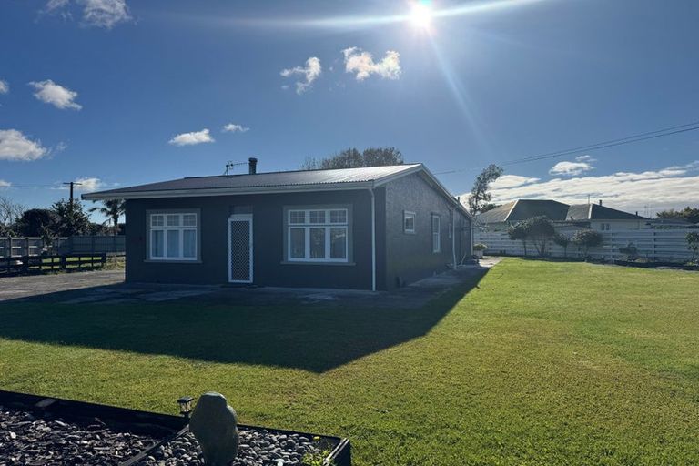 Photo of property in 32 Flower Street, Bulls, 4818