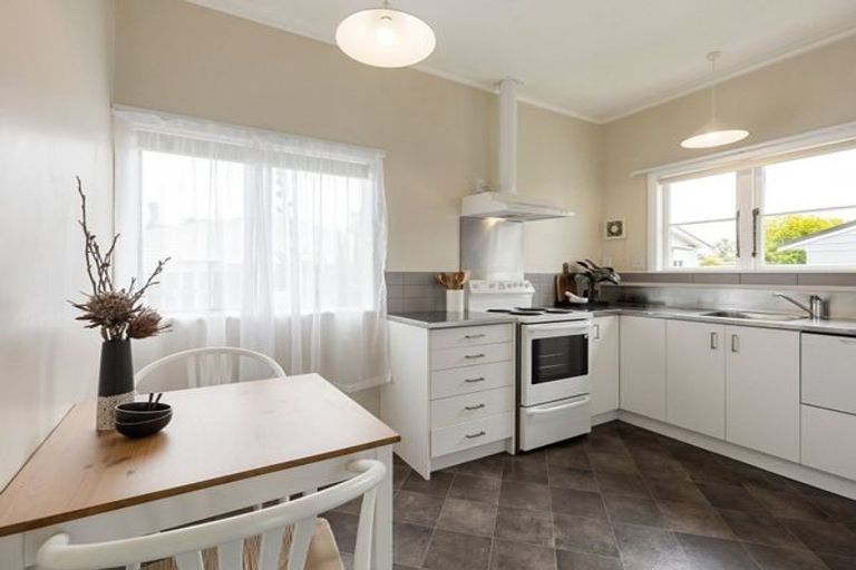 Photo of property in 16a Bains Avenue, Hamilton East, Hamilton, 3216