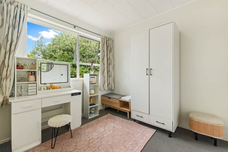 Photo of property in 1 Blanche Way, Half Moon Bay, Auckland, 2012