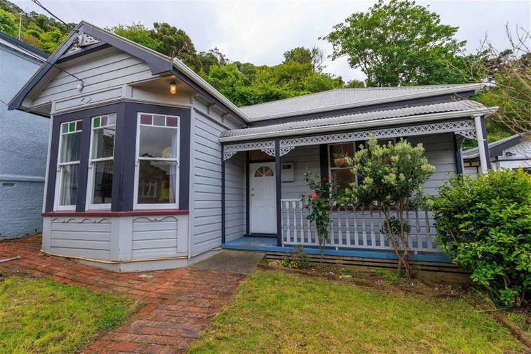 Photo of property in 22 Reuben Avenue, Brooklyn, Wellington, 6021