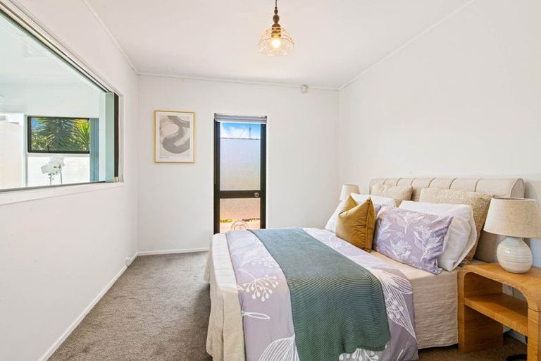 Photo of property in 99 John Downs Drive, Browns Bay, Auckland, 0630