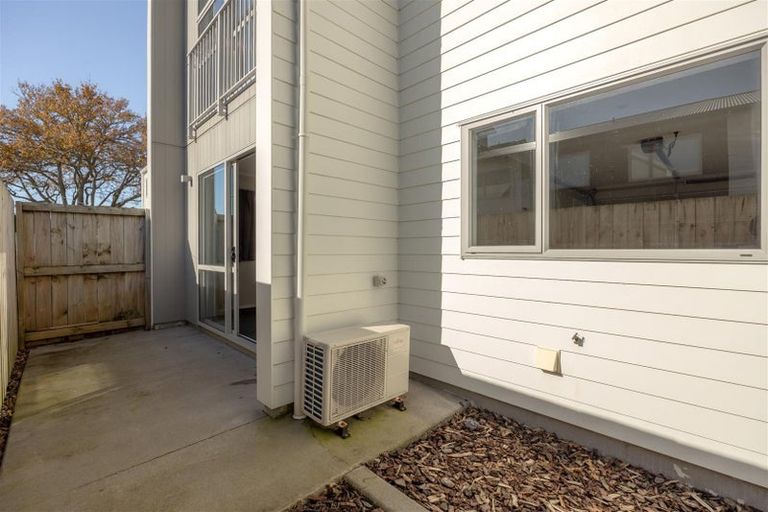 Photo of property in 2/16 Hammond Street, Hamilton Central, Hamilton, 3204