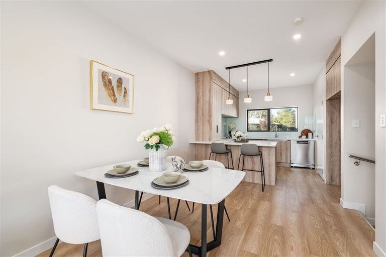 Photo of property in 3/67 Kervil Avenue, Te Atatu Peninsula, Auckland, 0610