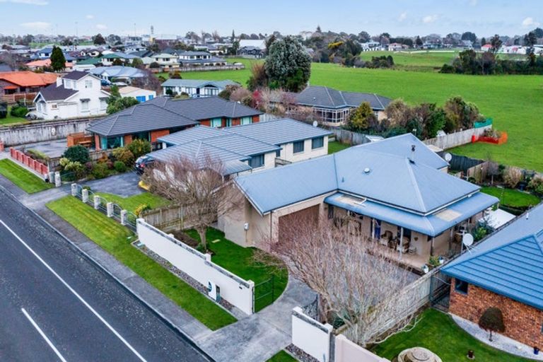 Photo of property in 35 Maire Street, Hawera, 4610