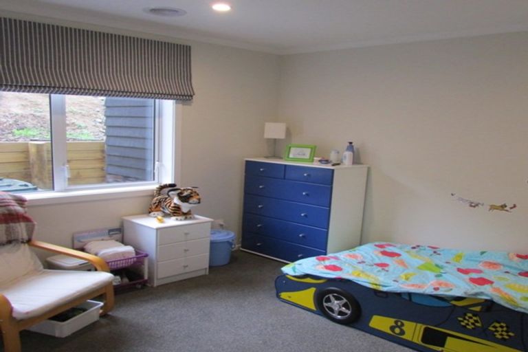 Photo of property in 208 Navigation Drive, Whitby, Porirua, 5024