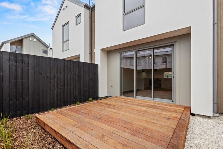 Photo of property in 61 Bampton Street, Shirley, Christchurch, 8061