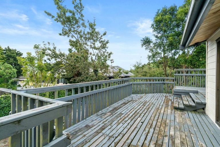 Photo of property in 80 Eugenia Rise, Totara Heights, Auckland, 2105
