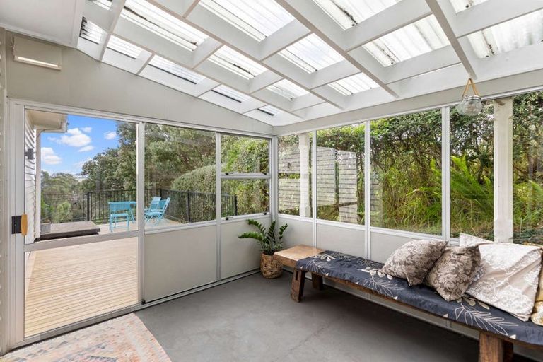 Photo of property in 32 Wairere Road, Bastia Hill, Whanganui, 4500