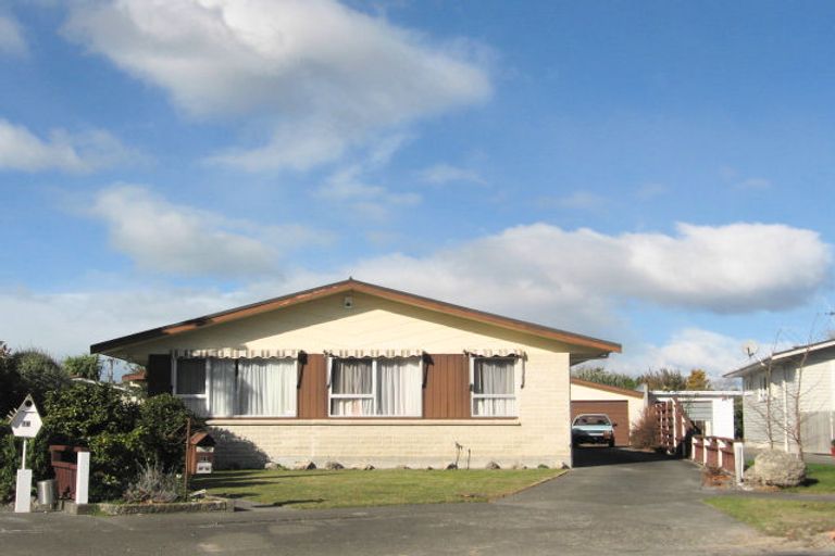 Photo of property in 20 Kent Terrace, Taradale, Napier, 4112