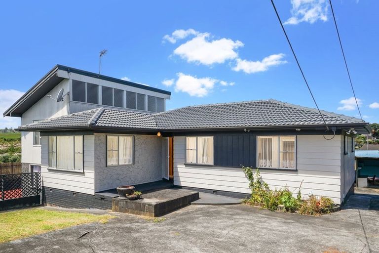 Photo of property in 87a Edmonton Road, Henderson, Auckland, 0612