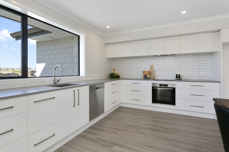 Photo of property in 12 Oak Ridge Drive, Te Awamutu, 3800