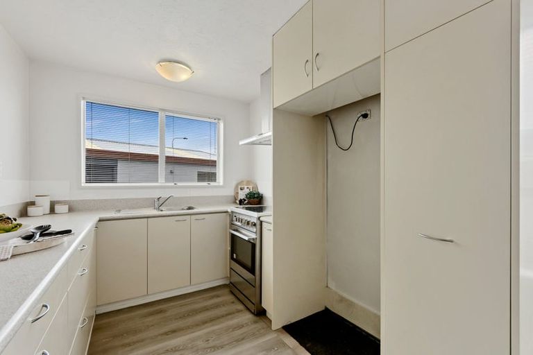 Photo of property in 1/20 Jura Place, Woolston, Christchurch, 8062