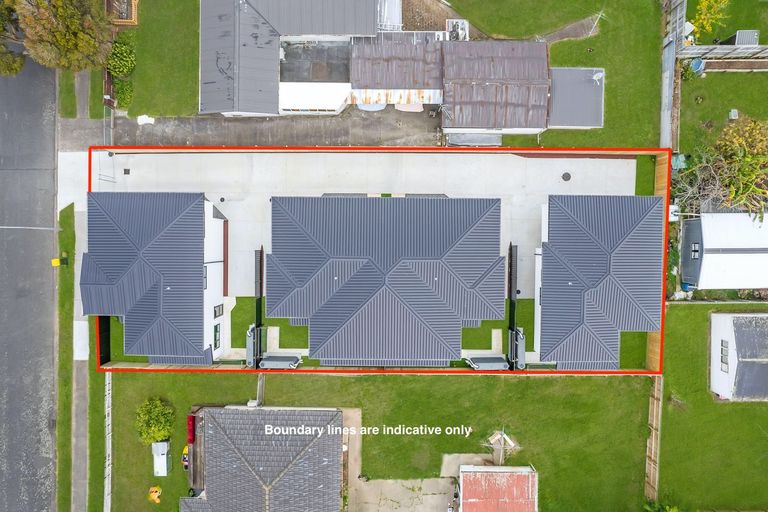 Photo of property in 10 Kivell Close, Mangere East, Auckland, 2024