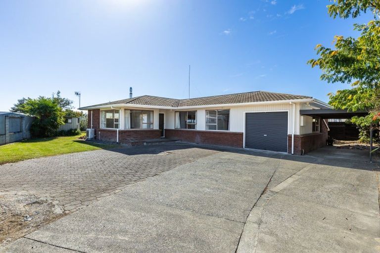 Photo of property in 41 Wynyard Crescent, Tamatea, Napier, 4112
