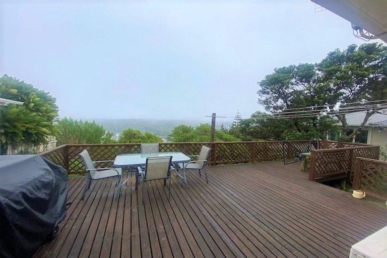 Photo of property in 18 Buckley Road, Southgate, Wellington, 6023