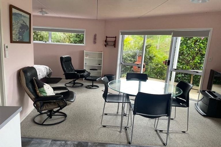 Photo of property in 71 Manganese Point Road, Tamaterau, Whangarei, 0174