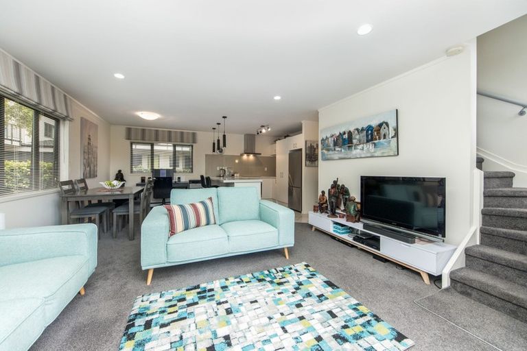 Photo of property in 45/8 Flynn Street, Birkdale, Auckland, 0626