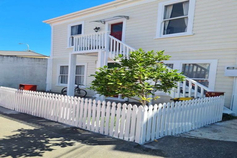 Photo of property in 212 Rintoul Street, Berhampore, Wellington, 6023