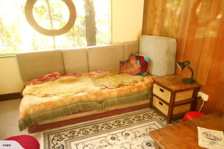 Photo of property in 785 West Coast Road, Oratia, Auckland, 0604