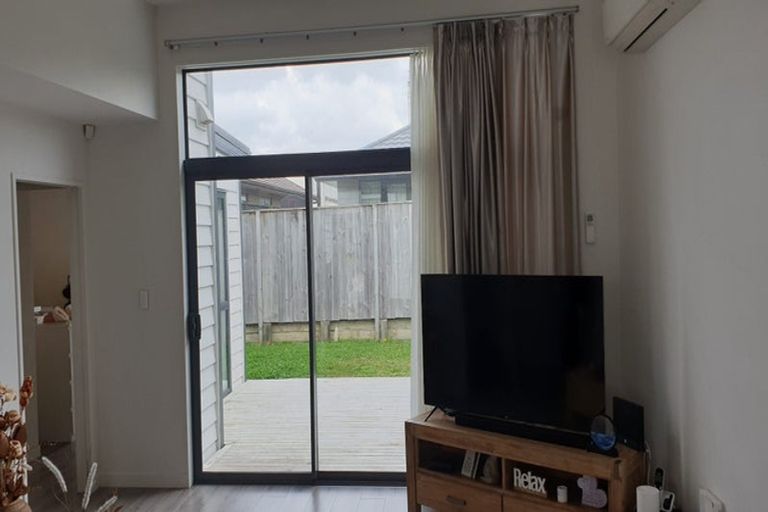 Photo of property in 17 Hoiho Road, Pukekohe, 2120