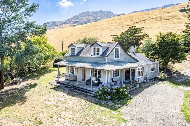 Photo of property in 118 Wharf Road, Pigeon Bay, 7583