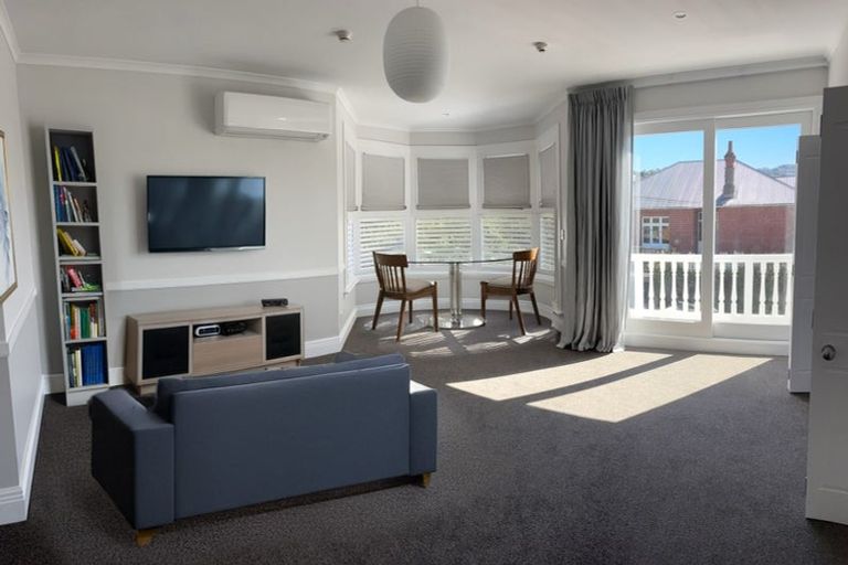 Photo of property in 1 Bidwill Street, Mount Cook, Wellington, 6021