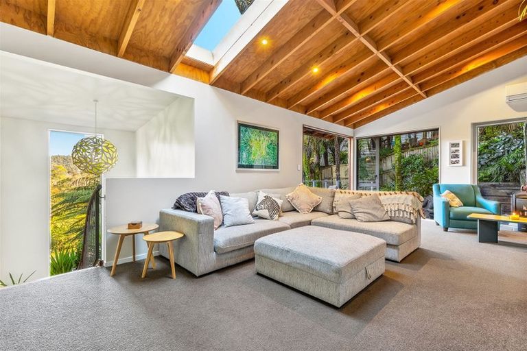 Photo of property in 184 Huia Road, Titirangi, Auckland, 0604