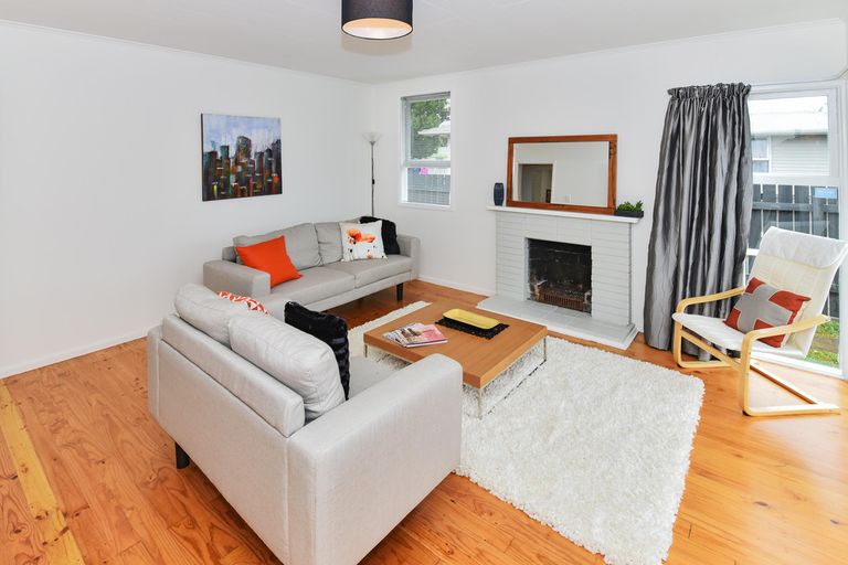 Photo of property in 19 Hardie Street, Mangere East, Auckland, 2024