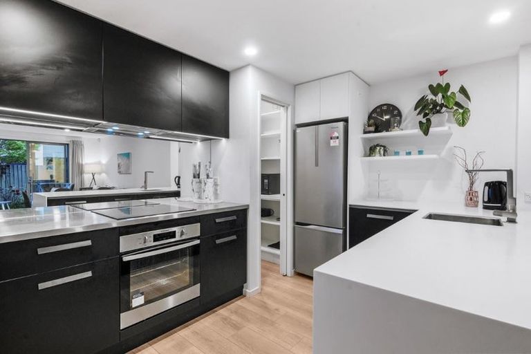 Photo of property in 2/441 Madras Street, St Albans, Christchurch, 8014