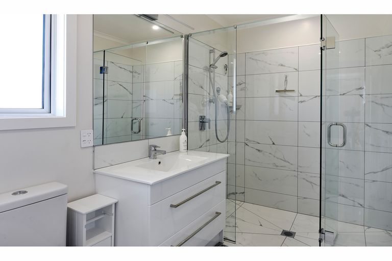 Photo of property in 15 Curtis Street, Stoke, Nelson, 7011