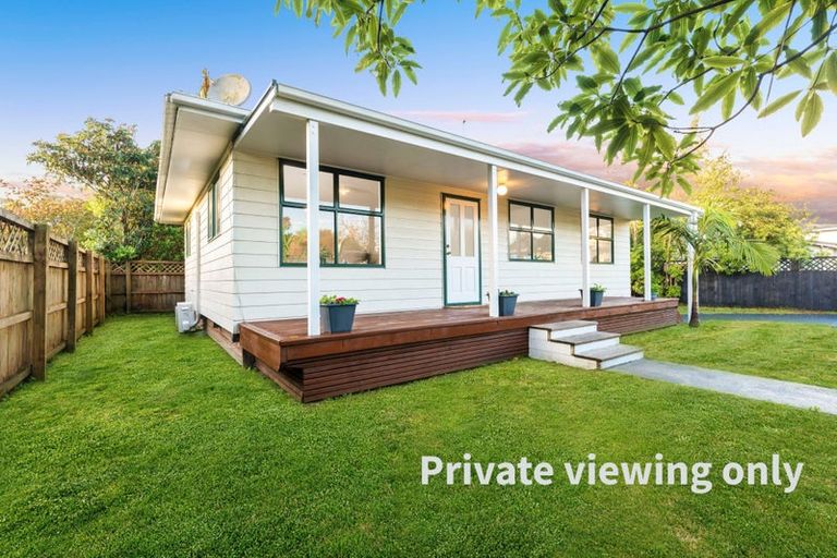 Photo of property in 52a Metcalfe Road, Ranui, Auckland, 0612