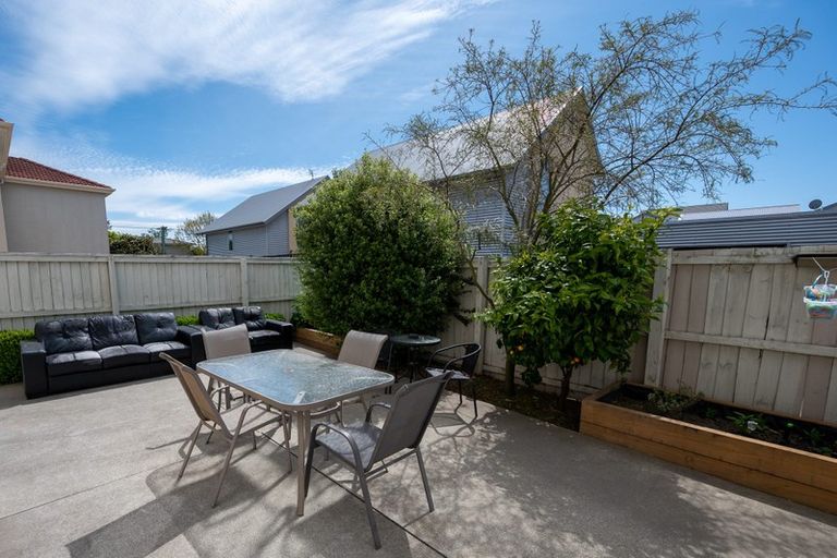 Photo of property in 52d Brockworth Place, Riccarton, Christchurch, 8011