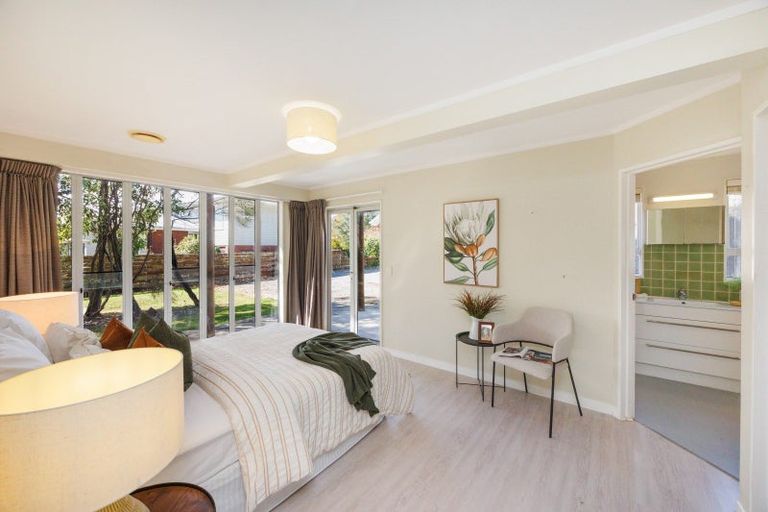 Photo of property in 55 Fitzherbert East Road, Aokautere, Palmerston North, 4471