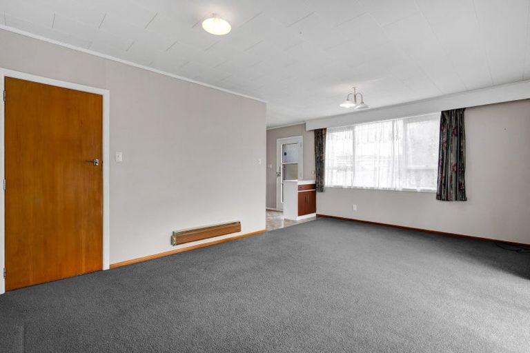 Photo of property in 2a Seyton Street, Stratford, 4332