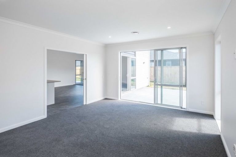 Photo of property in 22 Hudson Place, Paraparaumu, 5032
