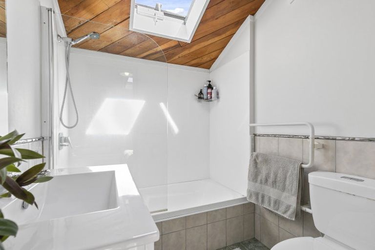 Photo of property in Metro Apartments, 18/220u Thorndon Quay, Pipitea, Wellington, 6011
