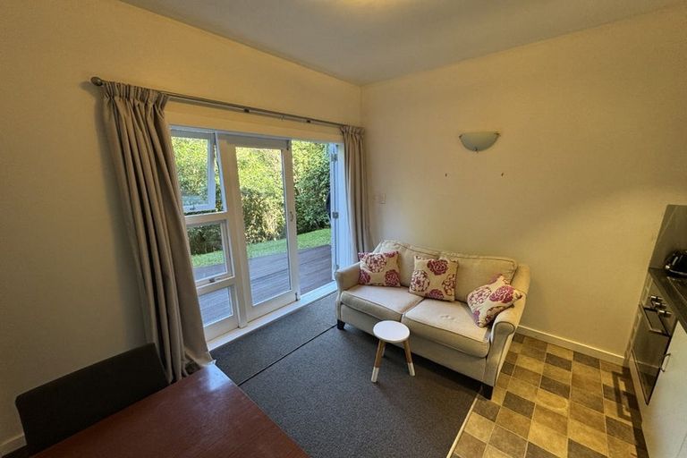 Photo of property in 20 Zetland Street, Highbury, Wellington, 6012