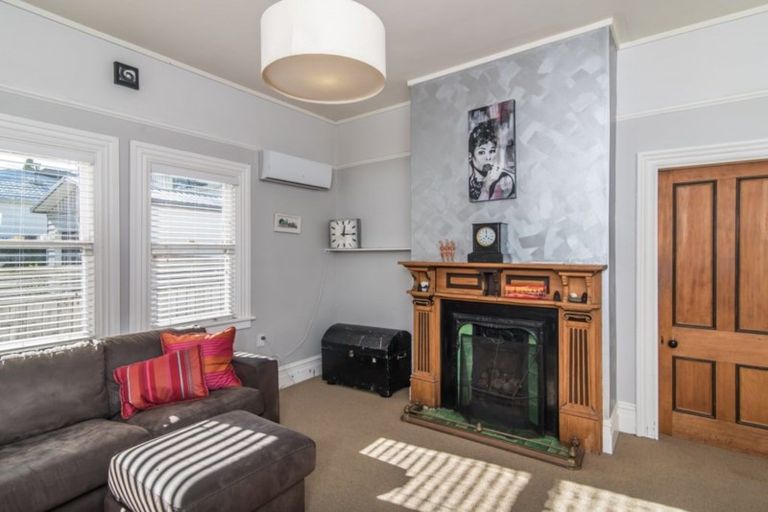 Photo of property in 287 Ohiro Road, Brooklyn, Wellington, 6021