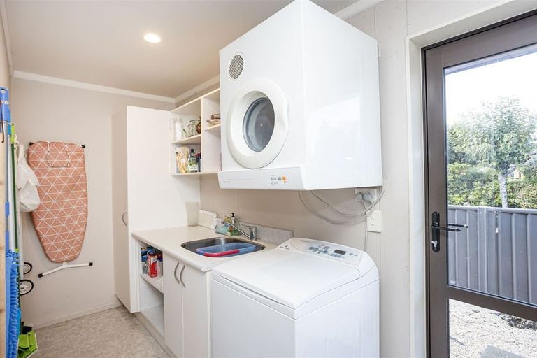 Photo of property in 121 Tyne Street, Mosgiel, 9024