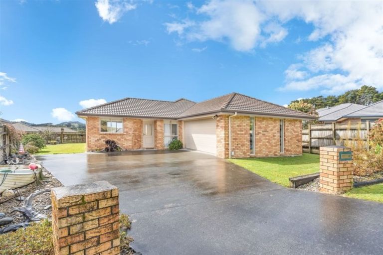 Photo of property in 5 Scotia Place, Te Kamo, Whangarei, 0112