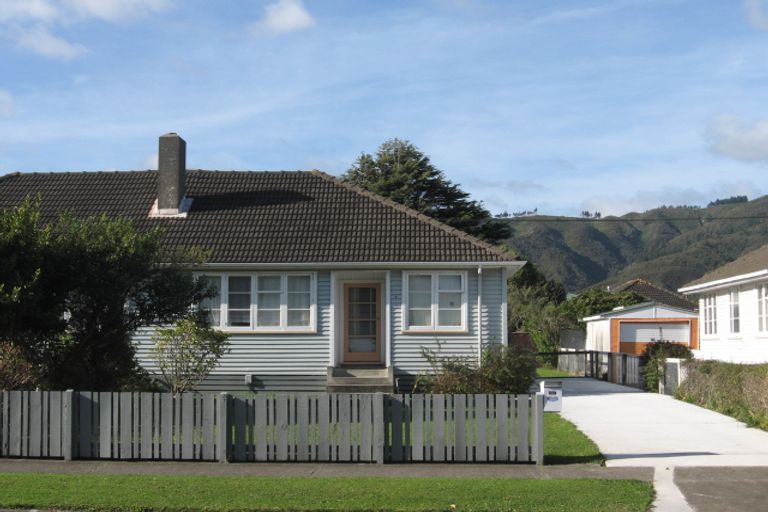 Photo of property in 375 Cambridge Terrace, Naenae, Lower Hutt, 5011