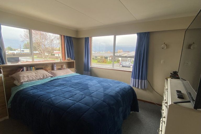 Photo of property in 24 Church Street, Winton, 9720